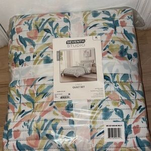 Blue and Pink Botanical Quilt Set Modern Bedding